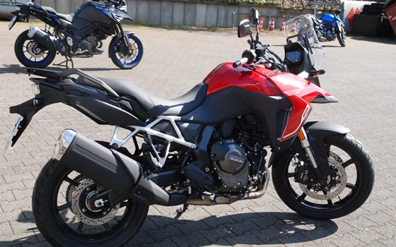 Verleihmotorrad Suzuki V-Strom 800 vom Händler Motorrad Kröber - Bild 3 Verleihmotorrad Suzuki V-Strom 800 vom Händler Motorrad Kröber - Bild 3