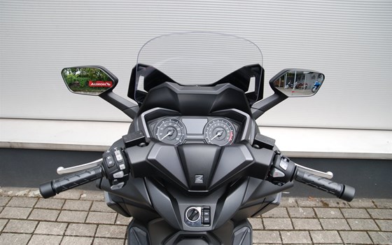 Verleihmotorrad Honda Forza 125 vom Händler Motorrad Kröber - Bild 7 Verleihmotorrad Honda Forza 125 vom Händler Motorrad Kröber - Bild 7