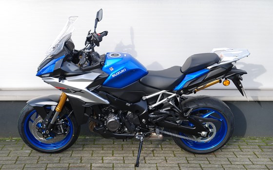 Verleihmotorrad Suzuki GSX-S1000GX vom Händler Motorrad Kröber - Bild 10 Verleihmotorrad Suzuki GSX-S1000GX vom Händler Motorrad Kröber - Bild 10