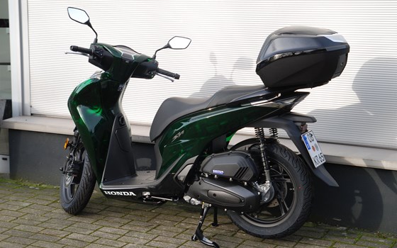 Verleihmotorrad Honda SH125i vom Händler Motorrad Kröber - Bild 14 Verleihmotorrad Honda SH125i vom Händler Motorrad Kröber - Bild 14