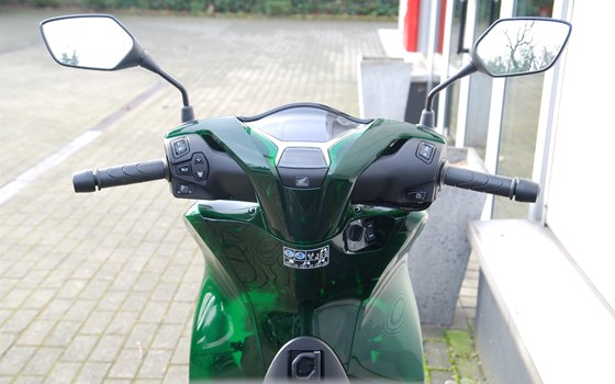 Verleihmotorrad Honda SH125i vom Händler Motorrad Kröber - Bild 20 Verleihmotorrad Honda SH125i vom Händler Motorrad Kröber - Bild 20