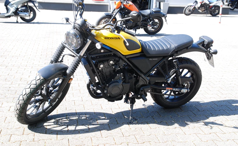 Verleihmotorrad Honda CL500 vom Händler Motorrad Kröber Bild 7: Verleihmotorrad Honda CL500 vom Händler Motorrad Kröber