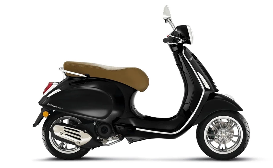 Verleihmotorrad Vespa Primavera 50 vom Händler BKM Bikes Handels GmbH Bild 1: Verleihmotorrad Vespa Primavera 50 vom Händler BKM Bikes Handels GmbH