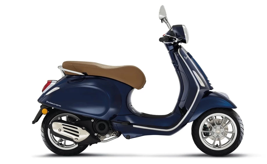 Verleihmotorrad Vespa Primavera 50 vom Händler BKM Bikes Handels GmbH Bild 6: Verleihmotorrad Vespa Primavera 50 vom Händler BKM Bikes Handels GmbH