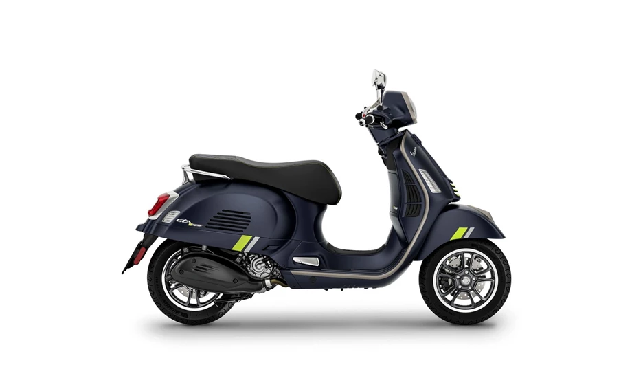 Verleihmotorrad Vespa GTS 310 vom Händler BKM Bikes Handels GmbH Bild 2: Verleihmotorrad Vespa GTS 310 vom Händler BKM Bikes Handels GmbH
