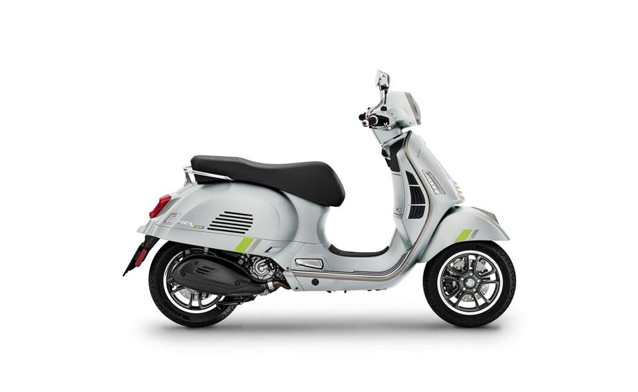 Verleihmotorrad Vespa GTS 310 vom Händler BKM Bikes Handels GmbH Bild 1: Verleihmotorrad Vespa GTS 310 vom Händler BKM Bikes Handels GmbH