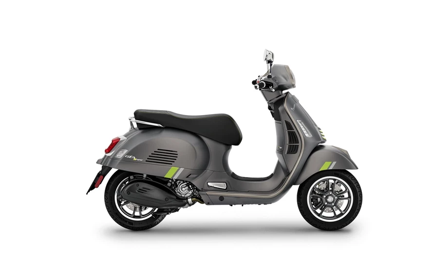 Verleihmotorrad Vespa GTS 310 vom Händler BKM Bikes Handels GmbH Bild 3: Verleihmotorrad Vespa GTS 310 vom Händler BKM Bikes Handels GmbH