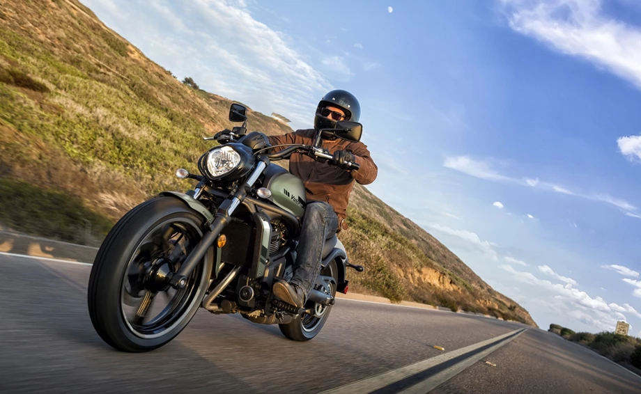 Verleihmotorrad Kawasaki Vulcan S vom Händler Motocenter Hegau GmbH Bild 9: Verleihmotorrad Kawasaki Vulcan S vom Händler Motocenter Hegau GmbH