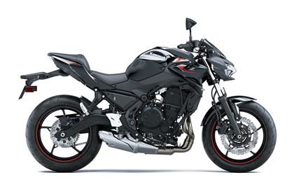 Leihmotorrad Kawasaki Z650