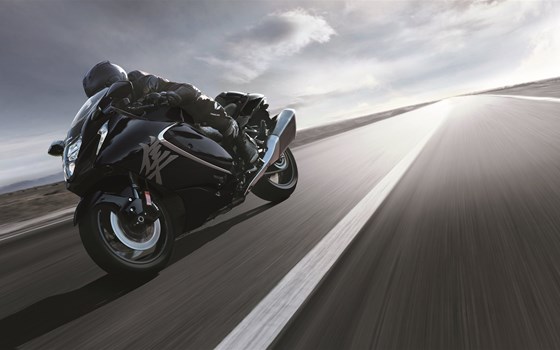 Verleihmotorrad Suzuki Hayabusa vom Händler Zweirad-Sport Wirz AG - Bild 12 Verleihmotorrad Suzuki Hayabusa vom Händler Zweirad-Sport Wirz AG - Bild 12