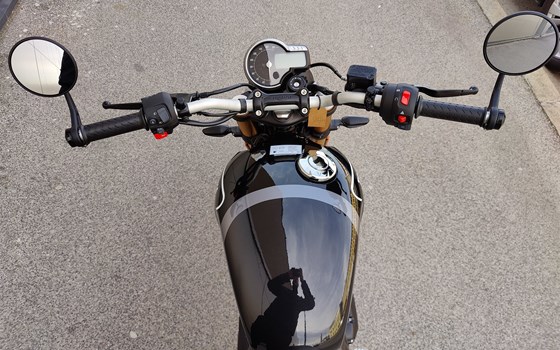 Verleihmotorrad Triumph Speed 400 vom Händler IL MOTO  Motorradhandel und Reparaturwerkstätte GesmbH - Bild 6 Verleihmotorrad Triumph Speed 400 vom Händler IL MOTO  Motorradhandel und Reparaturwerkstätte GesmbH - Bild 6