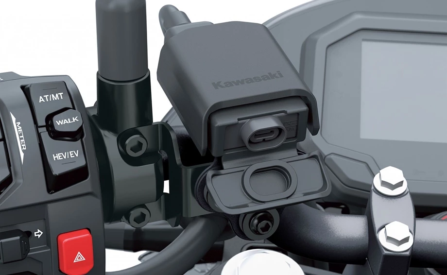 Verleihmotorrad Kawasaki Z7 Hybrid vom Händler OK moto Bild 9: Verleihmotorrad Kawasaki Z7 Hybrid vom Händler OK moto