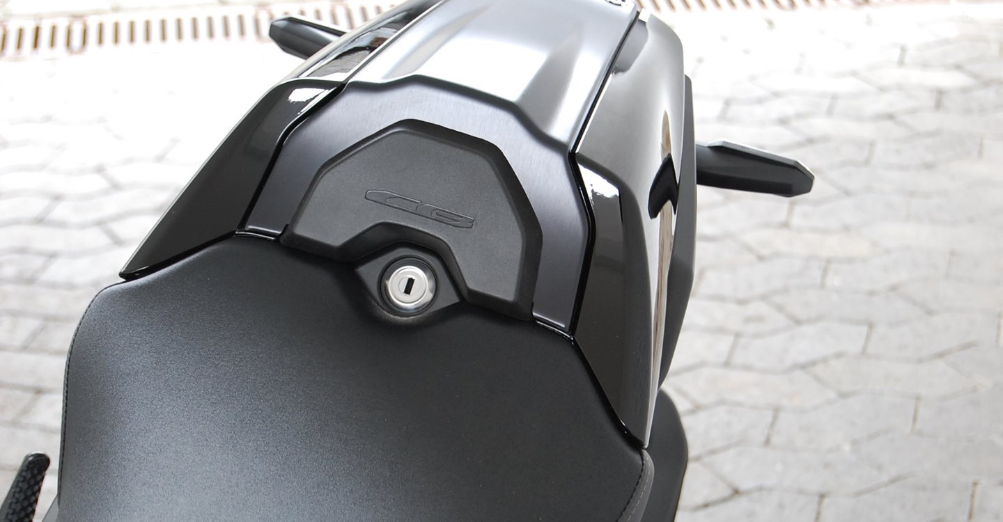 Verleihmotorrad Honda CB1000R Black Edition vom Händler Zweirad Schmitz GmbH