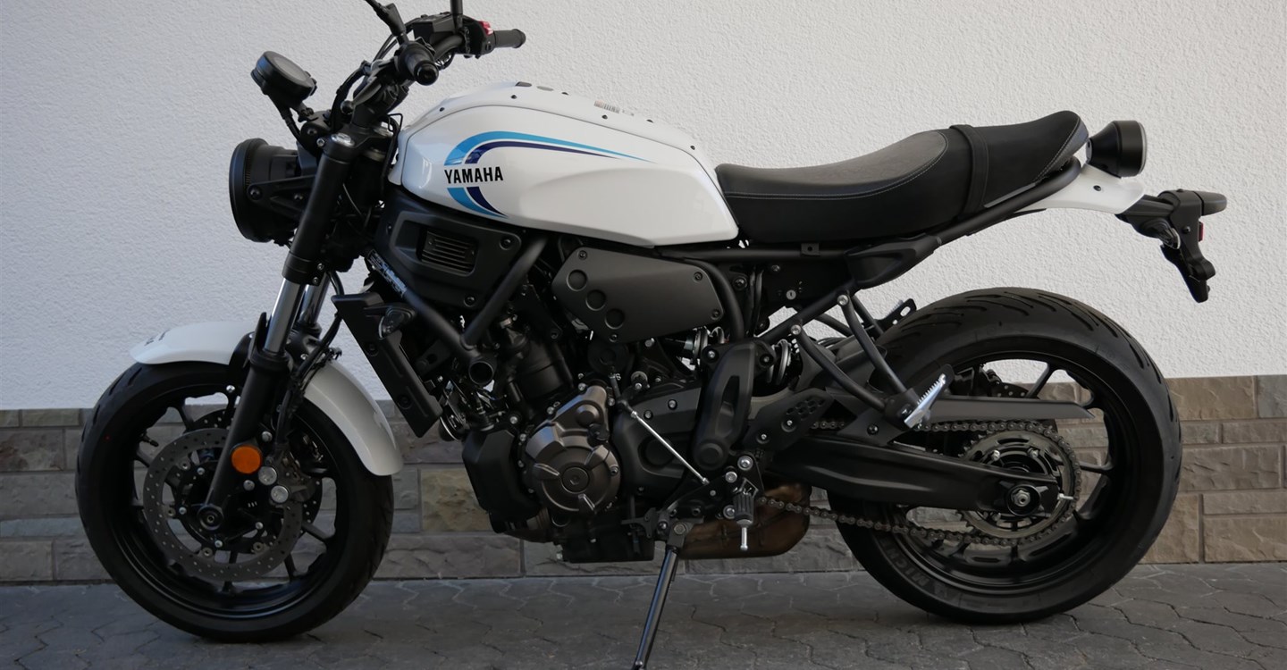 Verleihmotorrad Yamaha XSR700 vom Händler Zweirad Schmitz GmbH