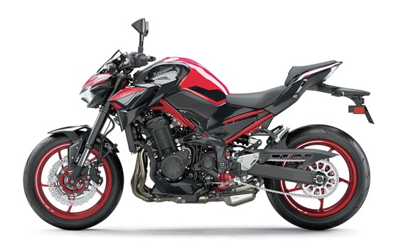 Verleihmotorrad Kawasaki Z900 vom Händler Motours Motorräder GmbH & Co. KG - Bild 5 Verleihmotorrad Kawasaki Z900 vom Händler Motours Motorräder GmbH & Co. KG - Bild 5