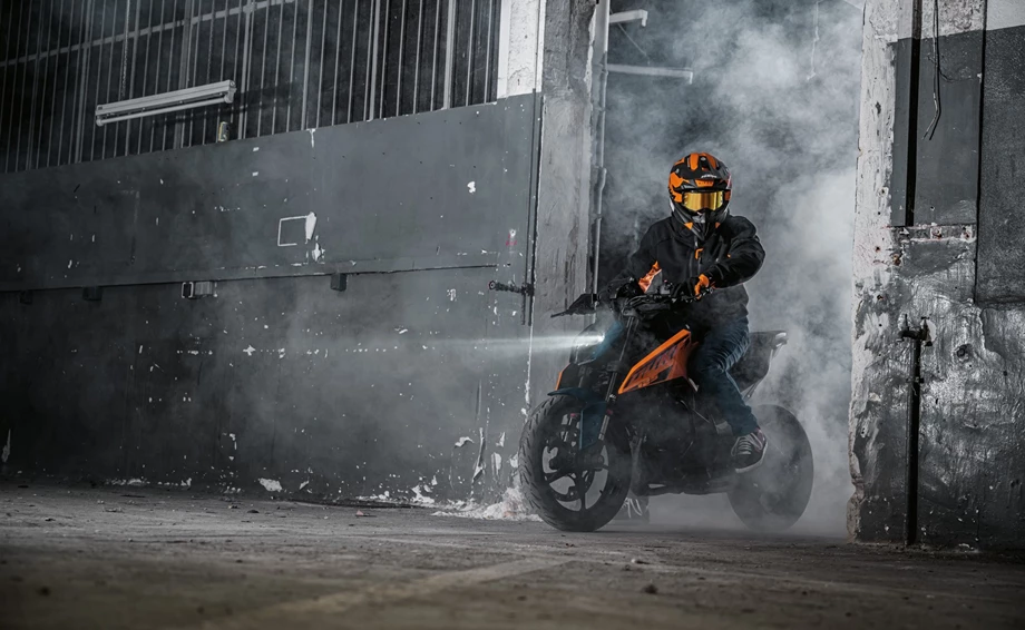 Verleihmotorrad KTM 125 Duke vom Händler MotoPro GmbH Bild 22: Verleihmotorrad KTM 125 Duke vom Händler MotoPro GmbH