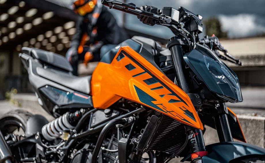 Verleihmotorrad KTM 125 Duke vom Händler MotoPro GmbH Bild 25: Verleihmotorrad KTM 125 Duke vom Händler MotoPro GmbH