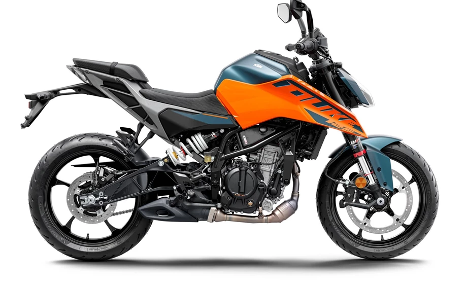 Verleihmotorrad KTM 125 Duke vom Händler MotoPro GmbH Bild 9: Verleihmotorrad KTM 125 Duke vom Händler MotoPro GmbH