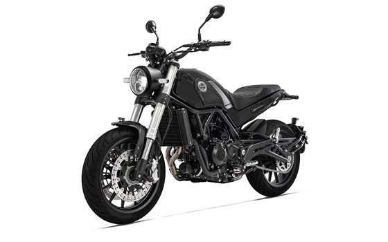 Verleihmotorrad Benelli Leoncino 500 vom Händler Zweirad Baye - Bild 3 Verleihmotorrad Benelli Leoncino 500 vom Händler Zweirad Baye - Bild 3