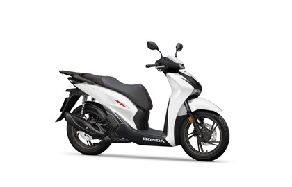 Leihmotorrad Honda SH125i