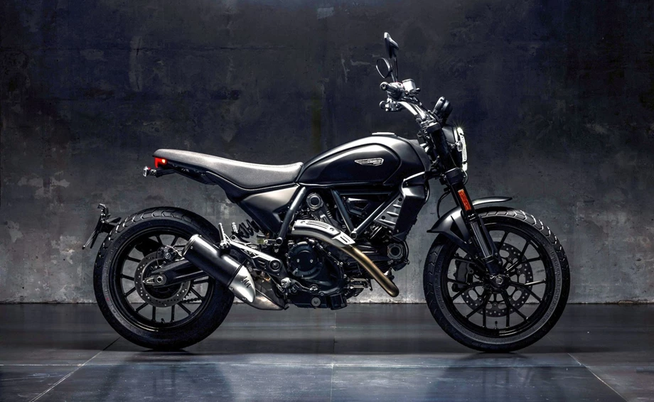 Verleihmotorrad Ducati Scrambler Icon Dark vom Händler O wie M Motorräder | Nachf. Sven-Olaf Timm e.K. Bild 9: Verleihmotorrad Ducati Scrambler Icon Dark vom Händler O wie M Motorräder | Nachf. Sven-Olaf Timm e.K.