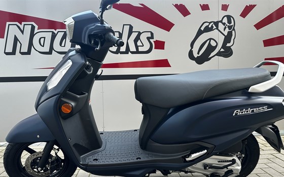 Verleihmotorrad Suzuki Address 125 vom Händler Motorrad Naujocks - Bild 1