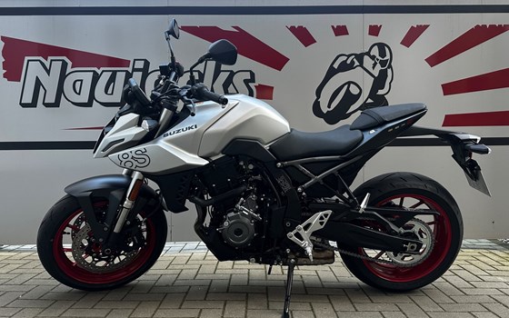 Verleihmotorrad Suzuki GSX-8S vom Händler Motorrad Naujocks - Bild 2