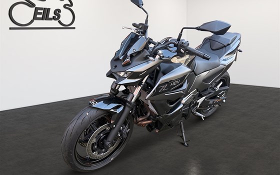 Verleihmotorrad Kawasaki Z7 Hybrid vom Händler Hartmut Eils Motorradhandel - Bild 6