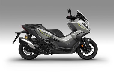 /leihmotorrad-honda-adv350-special-edition-26016