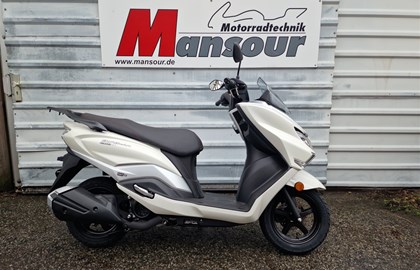 Leihmotorrad Suzuki Burgman Street 125EX