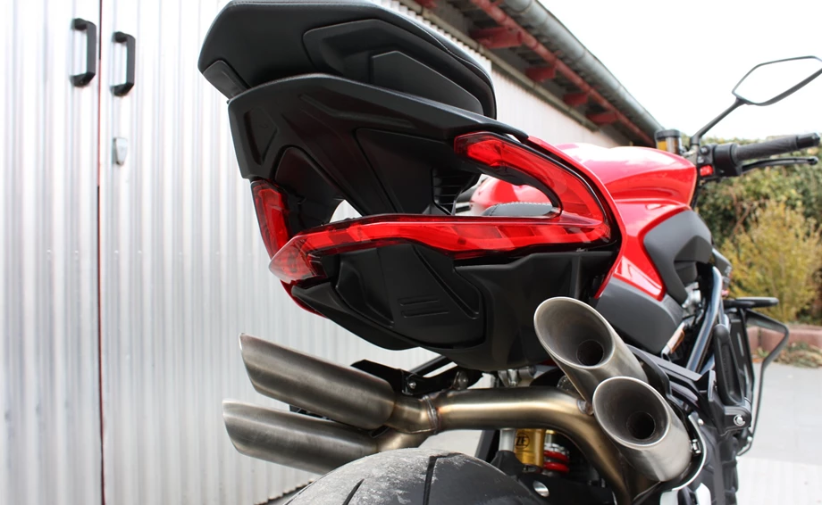 Verleihmotorrad MV Agusta Brutale 1000 RS vom Händler Zweirad Mildner Bild 10: Verleihmotorrad MV Agusta Brutale 1000 RS vom Händler Zweirad Mildner