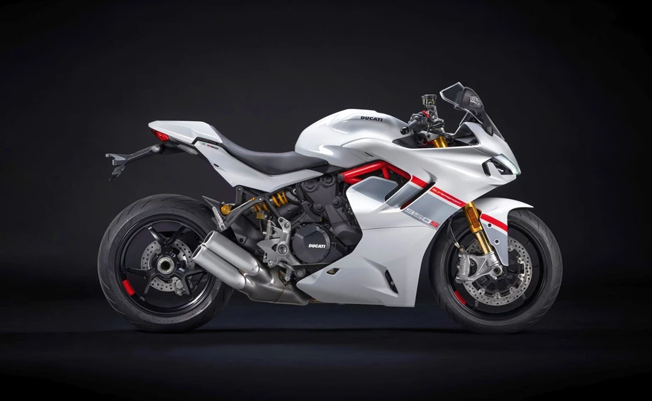 Verleihmotorrad Ducati SuperSport 950 S vom Händler O wie M Motorräder | Nachf. Sven-Olaf Timm e.K. Bild 5: Verleihmotorrad Ducati SuperSport 950 S vom Händler O wie M Motorräder | Nachf. Sven-Olaf Timm e.K.