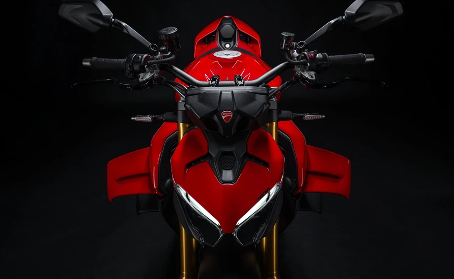Verleihmotorrad Ducati Streetfighter V4 S vom Händler O wie M Motorräder | Nachf. Sven-Olaf Timm e.K. Bild 4: Verleihmotorrad Ducati Streetfighter V4 S vom Händler O wie M Motorräder | Nachf. Sven-Olaf Timm e.K.