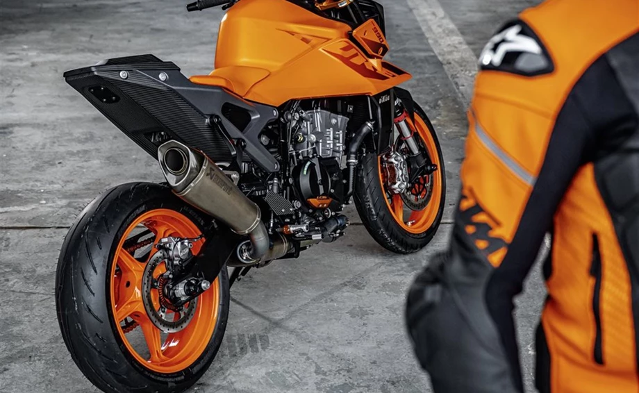 Verleihmotorrad KTM 990 Duke vom Händler Road Star Motorcycles GmbH Bild 13: Verleihmotorrad KTM 990 Duke vom Händler Road Star Motorcycles GmbH