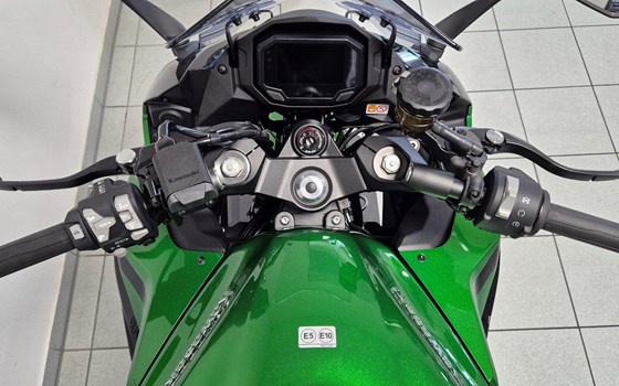 Verleihmotorrad Kawasaki Ninja 1100SX SE vom Händler Fahrzeuge Haupt GmbH - Bild 8 Verleihmotorrad Kawasaki Ninja 1100SX SE vom Händler Fahrzeuge Haupt GmbH - Bild 8