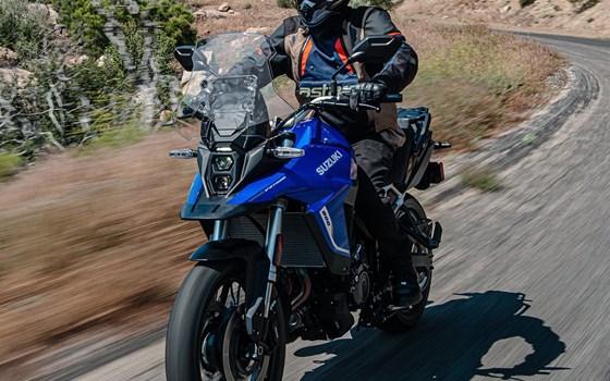 Verleihmotorrad Suzuki V-Strom 800 vom Händler Motorrad Rubin GmbH & Co.KG - Bild 11 Verleihmotorrad Suzuki V-Strom 800 vom Händler Motorrad Rubin GmbH & Co.KG - Bild 11