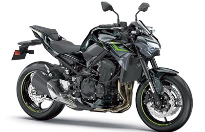 Leihmotorrad Kawasaki Z900 70kW