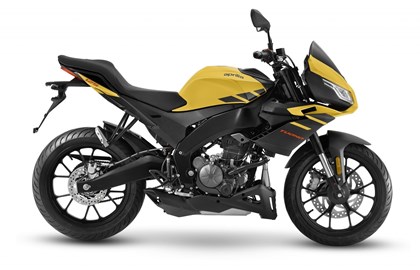 Leihmotorrad Aprilia Tuono 125