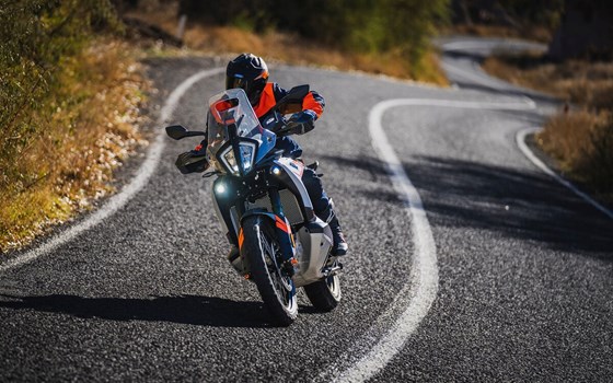 Verleihmotorrad KTM 790 Adventure vom Händler Zweiradcenter Bernhardt - Bild 17