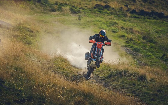 Verleihmotorrad KTM 690 Enduro R vom Händler Zweiradcenter Bernhardt - Bild 7 Verleihmotorrad KTM 690 Enduro R vom Händler Zweiradcenter Bernhardt - Bild 7