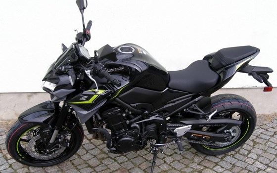 Verleihmotorrad Kawasaki Z900 70kW vom Händler Motorrad Service Scheibe - Bild 2