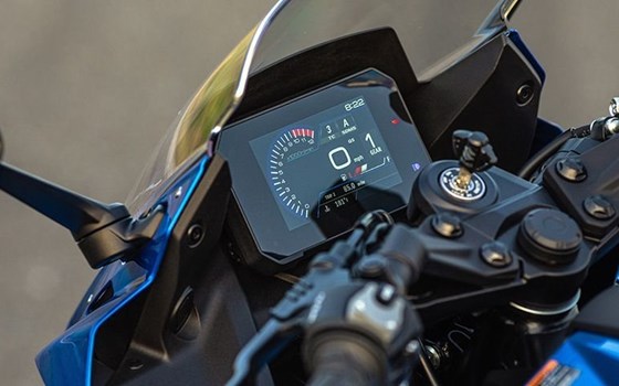 Verleihmotorrad Suzuki GSX-8R vom Händler Zweiradcenter Bernhardt - Bild 28