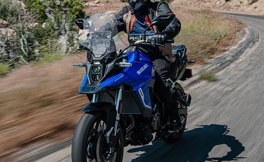 Verleihmotorrad Suzuki V-Strom 800 vom Händler Zweiradcenter Bernhardt Bild 11: Verleihmotorrad Suzuki V-Strom 800 vom Händler Zweiradcenter Bernhardt