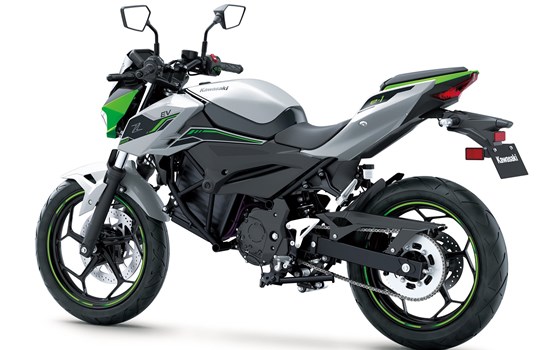 Verleihmotorrad Kawasaki Z e-1 vom Händler Böning Motorräder - Bild 3 Verleihmotorrad Kawasaki Z e-1 vom Händler Böning Motorräder - Bild 3