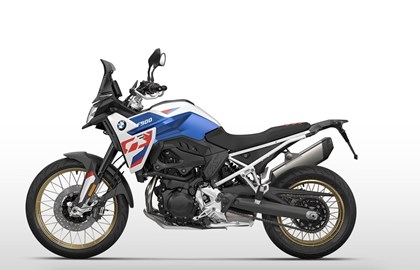 Leihmotorrad BMW F 900 GS