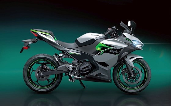 Verleihmotorrad Kawasaki Ninja e-1 vom Händler Motocenter Hegau GmbH - Bild 6 Verleihmotorrad Kawasaki Ninja e-1 vom Händler Motocenter Hegau GmbH - Bild 6
