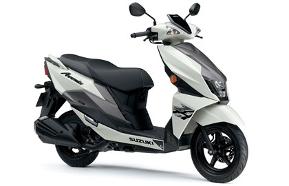 Leihmotorrad Suzuki Avenis 125