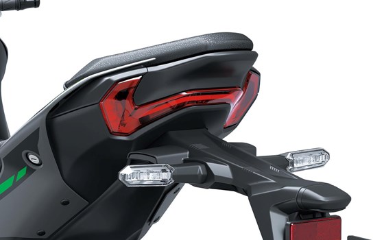 Verleihmotorrad Kawasaki Z900 vom Händler Motorrad-HOLZNER - Bild 7 Verleihmotorrad Kawasaki Z900 vom Händler Motorrad-HOLZNER - Bild 7