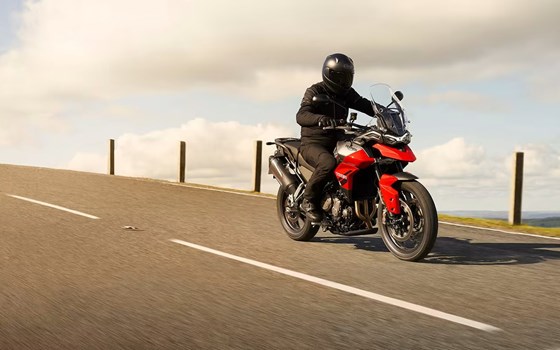Verleihmotorrad Triumph Tiger 850 Sport vom Händler Erne's Euromotos AG - Bild 3 Verleihmotorrad Triumph Tiger 850 Sport vom Händler Erne's Euromotos AG - Bild 3