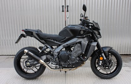 Leihmotorrad Yamaha MT-09 Leihmotorrad Yamaha MT-09